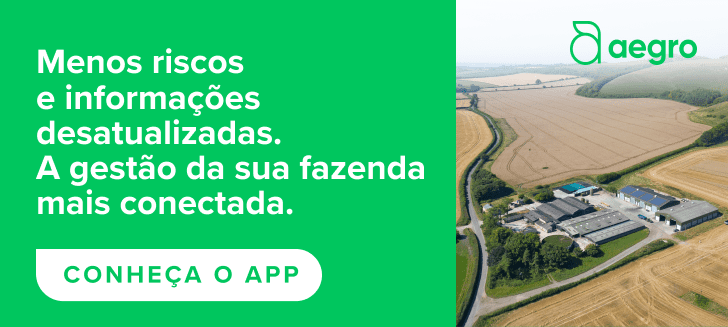 banner promocional do software de gestão rural Aegro. Ela é dividida em duas partes: à esquerda, um fundo verde