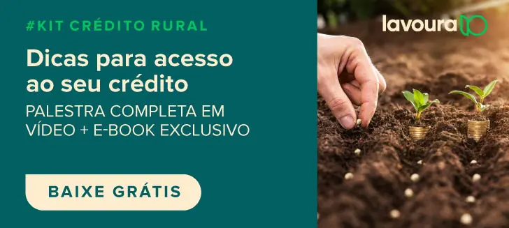 banner promocional dividido em duas seções. À esquerda, sobre um fundo verde-escuro, há um texto informativo em