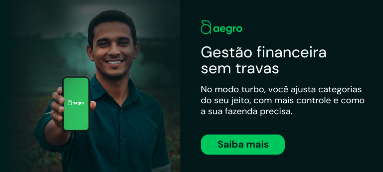 material publicitário do software de gestão rural Aegro, dividida em duas seções. À esquerda, um jovem produtor