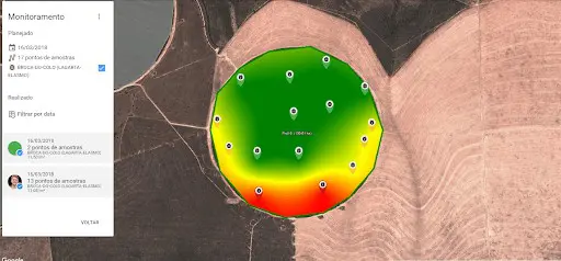 a interface de um software de gestão agrícola, especificamente a funcionalidade de monitoramento de pragas. À