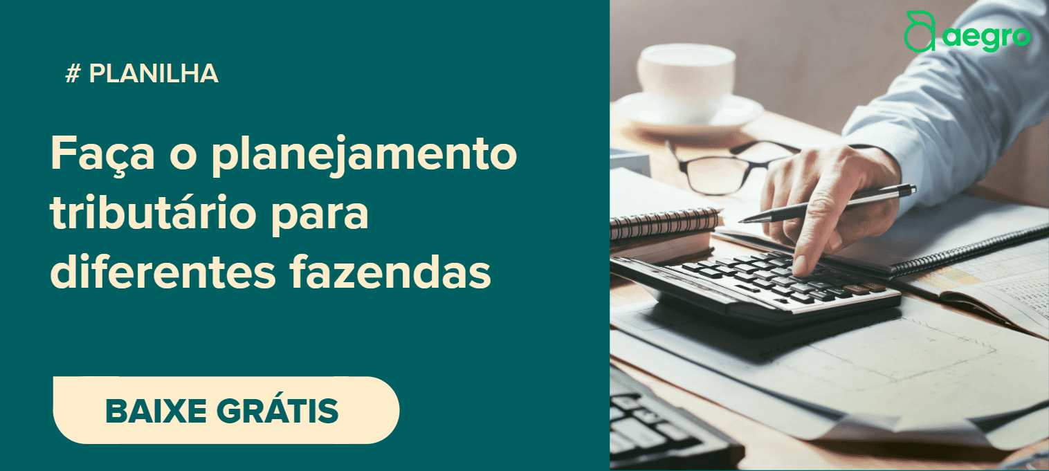 banner promocional dividido em duas seções. À esquerda, sobre um fundo verde-escuro, há um texto claro que conv